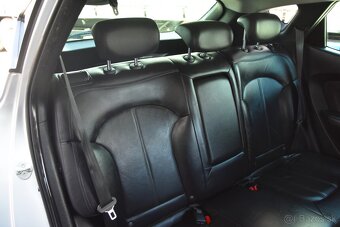 Hyundai ix35 2.0 CRDi VGT Style 4x4 A/T - 13