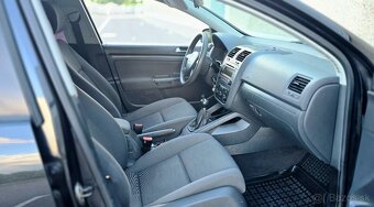Volkswagen Golf V 1.9TDI - 13