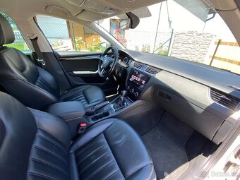 Octavia Combi 1.6 TDI 115k Style DSG EU6 - 13