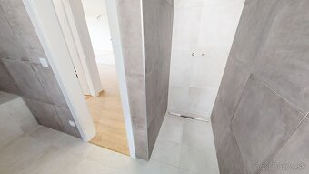 Moderné a pokojné bývanie neďaleko centra Galanty - 4 izbová - 13