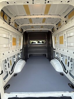 Volkswagen Crafter 4x4 2.0 TDI 35 4MOTION L3 - 13