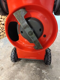 Kosačka  Husqvarna LC 348V - 13