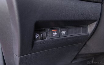 Peugeot 2008 1.2 PureTech Allure 96kW automat - 13