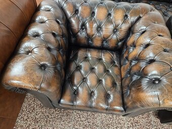 CHESTERFIELD ŠTÝL,DVOJFAREBNÁ KOŽENÁ - 13