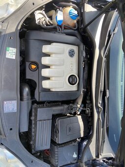 VW GOLF 5 1.9 TDI - 13