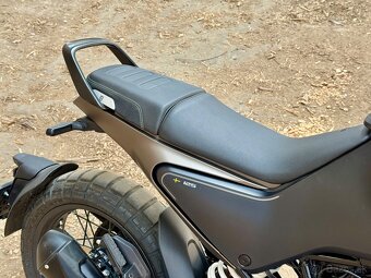 Predam Husqvarna Svartpilen 125 2023 - 13