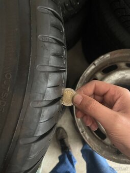 Predám disky s pneu z Volvo V40 r16 - 13
