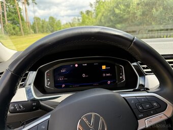 Volkswagen Passat - 13