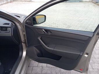 Škoda Rapid 1,2i 66kW,M5, r.16 - 13