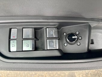 Elektromobil Audi E-Tron 50 Quattro 71kWh záruka DPH - 13
