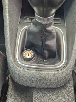 Vw Golf 1.6Tdi Sport - 13