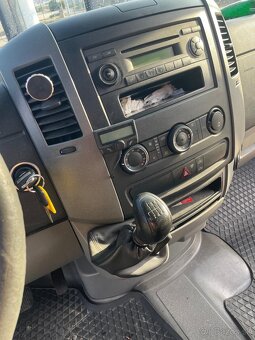 Volkswagen Crafter 2,5TDi 120kw - 13