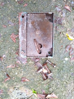 Starý zámok s kľúčom - 13