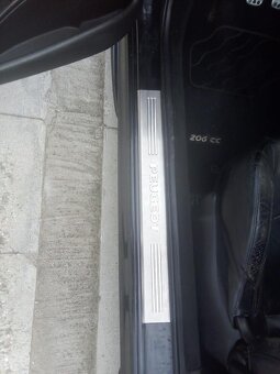 Peugeot 206cc - 13