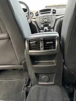 Predám Opel Insignia - šedá metalíza - 13