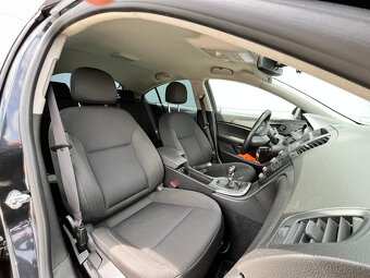 Opel Insignia 2012 Top Stav - 13