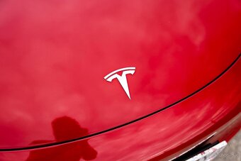 Tesla Model 3 standard range+,239 kw,odpočet DPH,premium con - 13