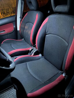 Peugeot 206 1.4i - 13