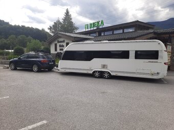 predám  obytný príves Hobby 650 Premium - 13