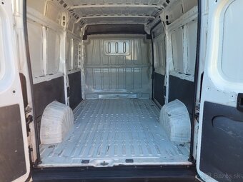 Predám dodávku Peugeot Boxer L2H2 2,0 HDI 12/2018, 148000 km - 13