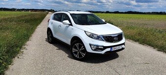 KIA Sportage 2.0 CVVT 16V 4WD EX A/T - 13