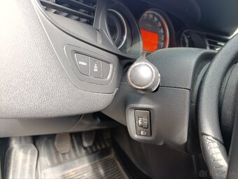 Citroen C5 1.6 HDi 2008 diesel 80kw (110koní) M5 - 13