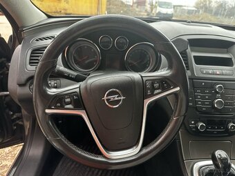 Opel Insignia 2.0CDTI - 13