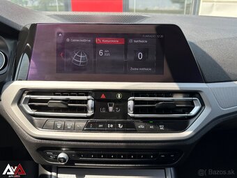 BMW Rad 3 Touring 318d, 91 585km, LED svetlomety - 13
