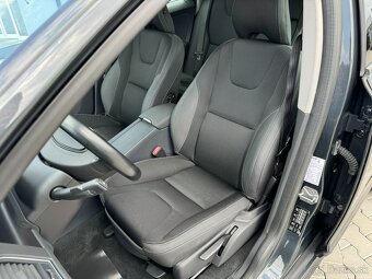 Volvo XC60 D4 Momentum Geartronic AWD - 13
