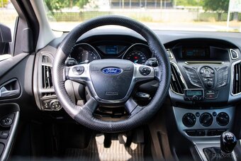 Ford Focus Kombi 1.0 ecoboost Trend /AJ NA SPLATKY/ - 13