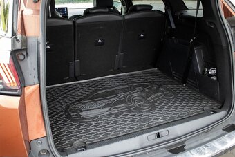 Peugeot 5008 1.5 BlueHDi 130k Allure A/T - 13