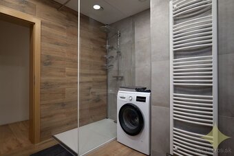 Exkluzívne na predaj, moderný 4izbový rodinný dom s pozemkom - 13