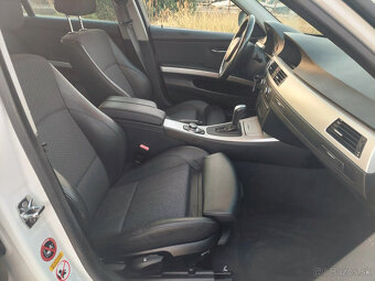 BMW Rad 3 Touring 320d xDrive A/T - 13