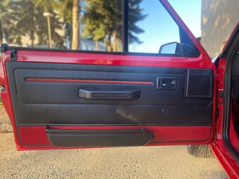 Peugeot 205 CTI - 13