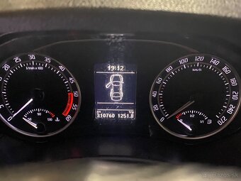 Škoda Octavia RS - 13