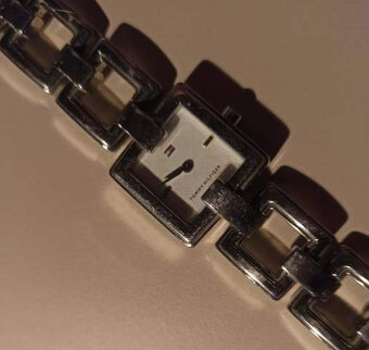 Dámske náramkové hodiny - 13