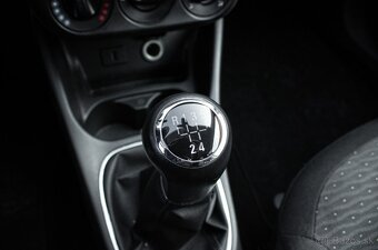 Opel Corsa 1.2 16V Sport - 13