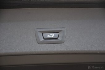 BMW X1 2018 1.50 D 316sD - 13