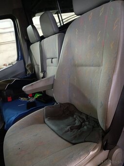 Volkswagen Crafter - 13