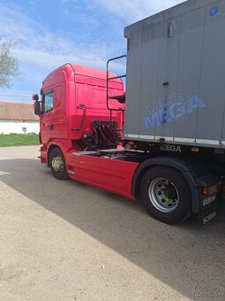 SCANIA tahač -hydraulika - 13