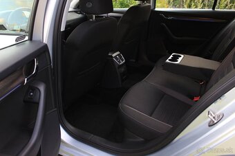 Škoda Octavia Combi SCOUT2.0 TDI DSG 4x4 - 13