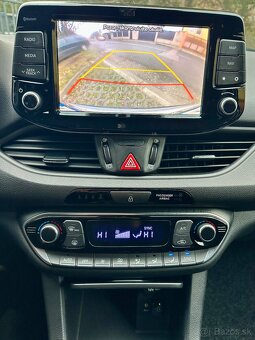 Hyundai i30 combi, 1.4 TGDI automat - 13