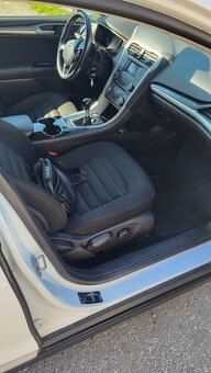 Ford Mondeo Combi 2.0 TDCi Duratorq Trend - 13
