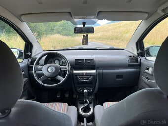 Volkswagen Fox - 13