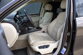 VW Volkswagen Touareg 3.0TDi V6 /aj na splátky/ - 13