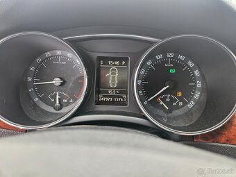 Škoda Superb Combi 2.0 TDi CR  DSG Elegance, SR, 2.maj. - 13