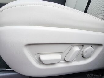 Mazda CX-60 2.5l PHEV TAKUMI ODPOČET DPH - ZĽAVA 30.9% - 13