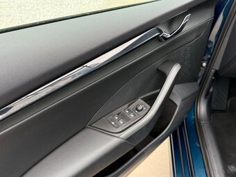 Škoda Octavia Combi 2.0 TDI SCR Style - 13