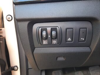 Renault Fluence 1,6 16V Privilege - 13