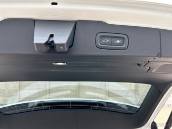 Volvo V60 B4 R-Design - 13
